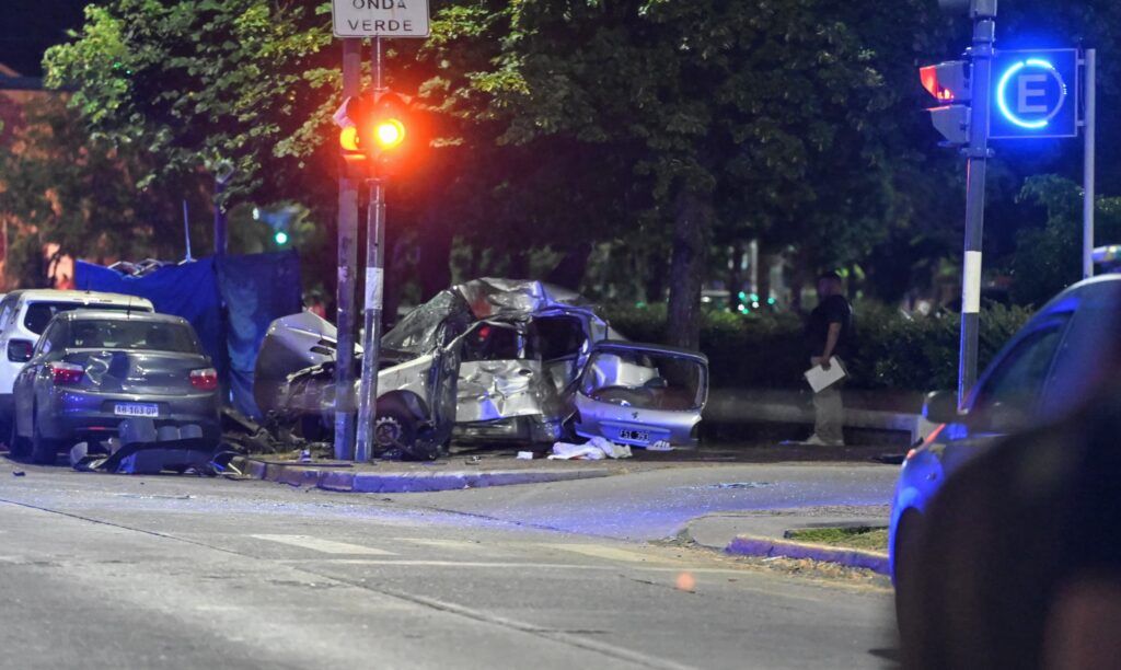 Accidente-auto-centro-rio-madre-e-hija-fallecidas-Wheelwright-presidente-roca