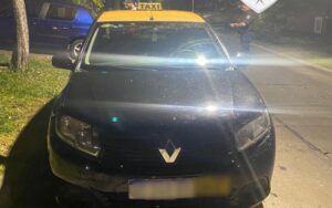 Robo-detenidos-taxi-barrio-municipal