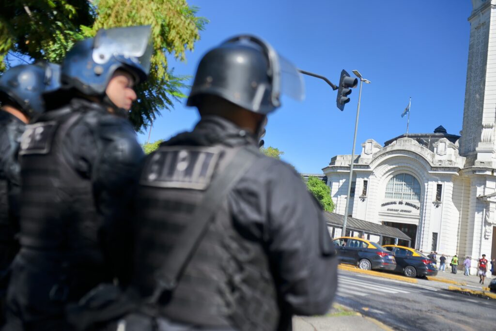 Corte-de-transito-protesta-terminal-de-omnibus-taxistas-6
