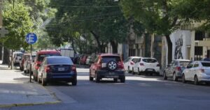 autos-estacionamiento-calle