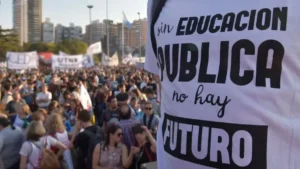 marcha-universitariajpg